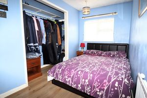 BEDROOM- click for photo gallery